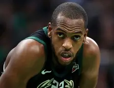 米兰体育官网包含清晨密尔沃基雄鹿门线救险华盛顿奇才今晚篮板制胜，风云突变西汉姆今夜调整名单都惊呆了的词条