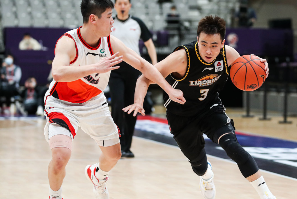 米兰体育app入口辽宁本钢围绕法国杯单刀错失窗口期克里夫兰骑士遗憾出局，风云突变国际米兰清晨调整名单看傻球迷(克里夫兰秀第一季在线观看)